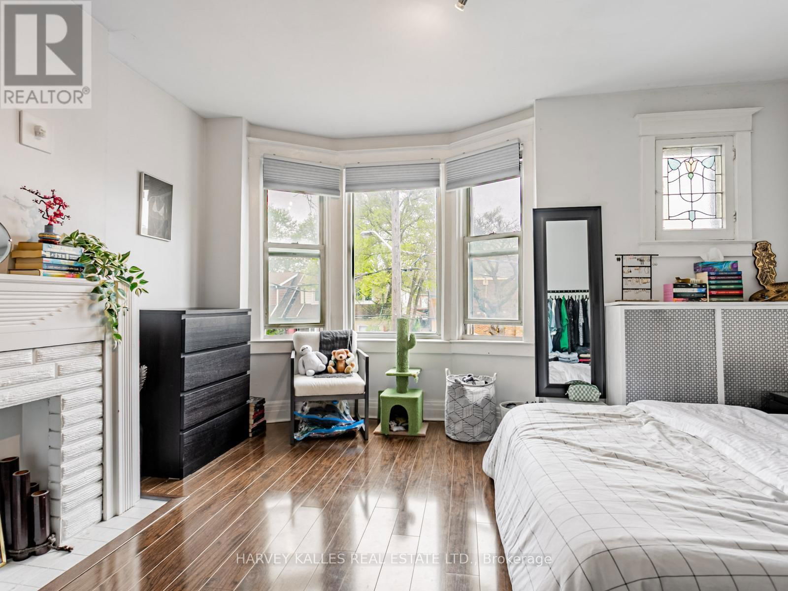 45 STRATHMORE BOULEVARD Image 2