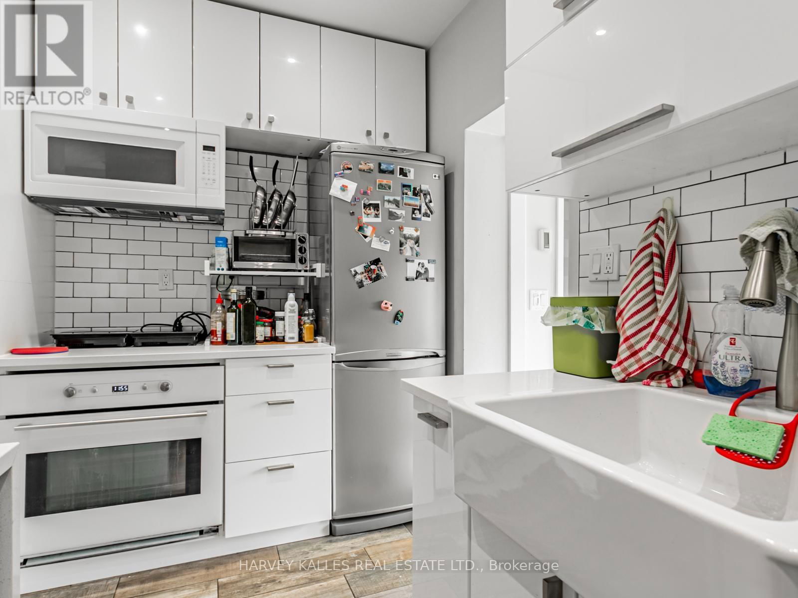 45 STRATHMORE BOULEVARD Image 5