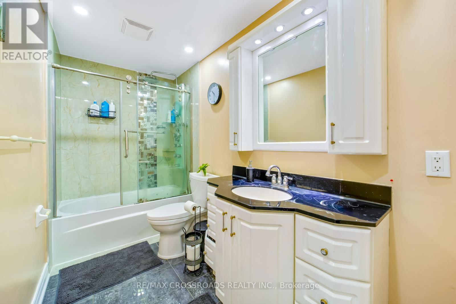 146 QUANTRELL TRAIL Image 10