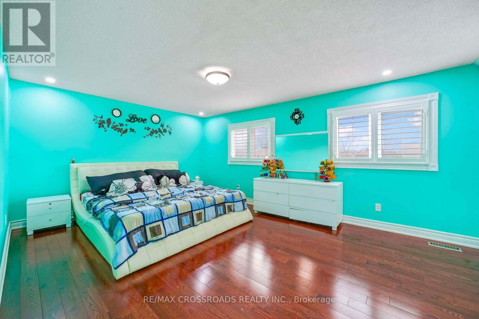 146 QUANTRELL TRAIL Image 19