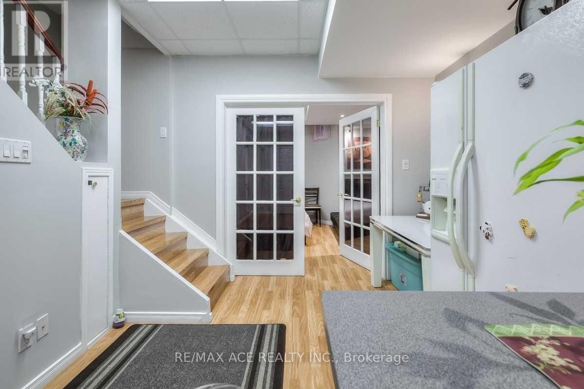 TH10 - 2472 EGLINTON AVENUE EAST Image 22