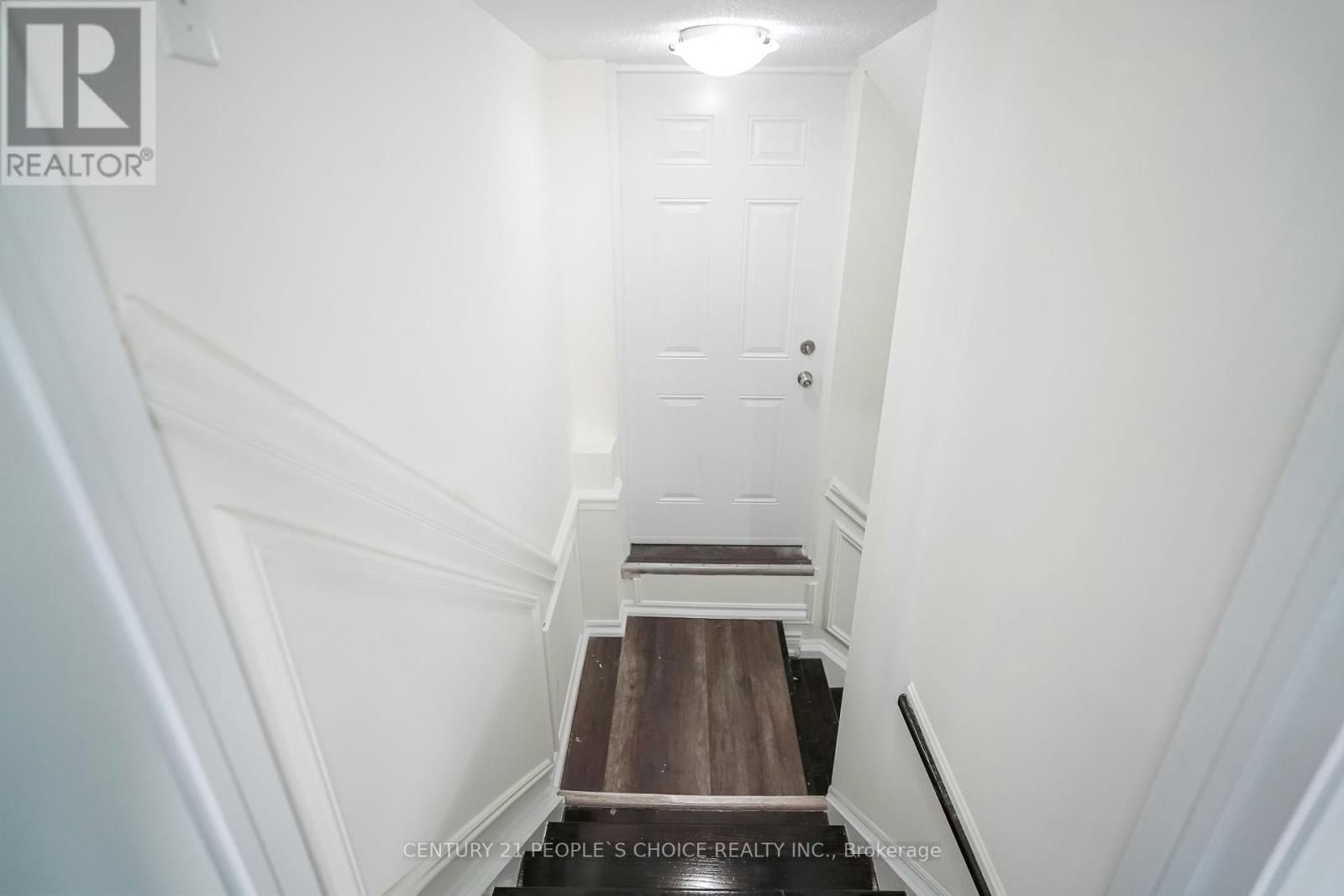 5 DENT STREET Image 37