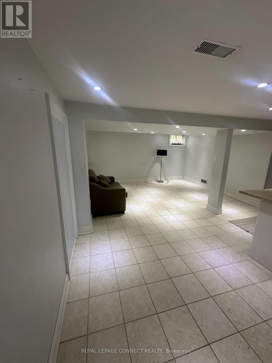 Lower - 99 JANRAY DRIVE Image 11