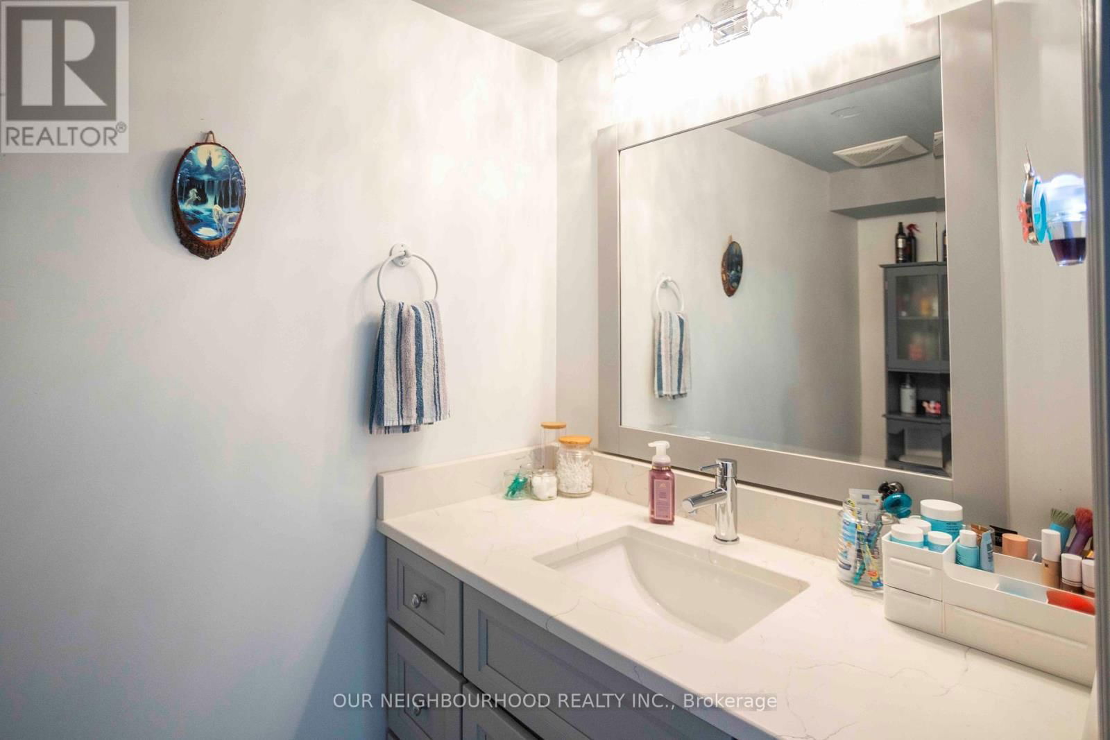 442 RIDGEWAY AVENUE Image 27