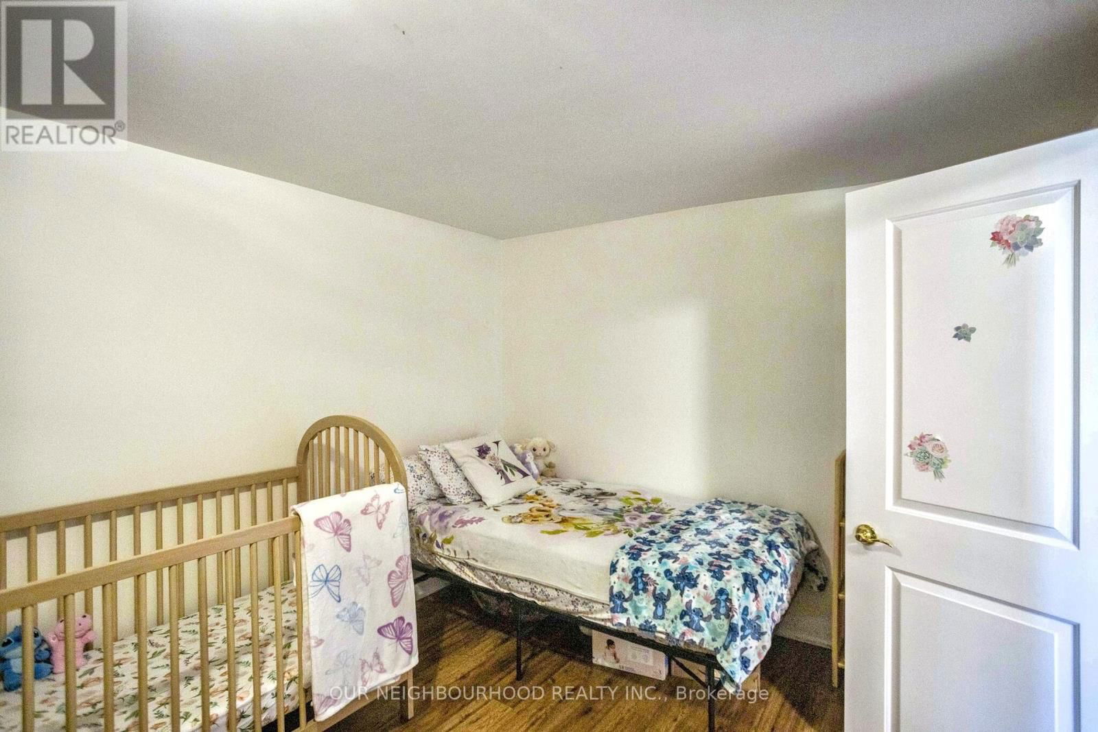 442 RIDGEWAY AVENUE Image 31