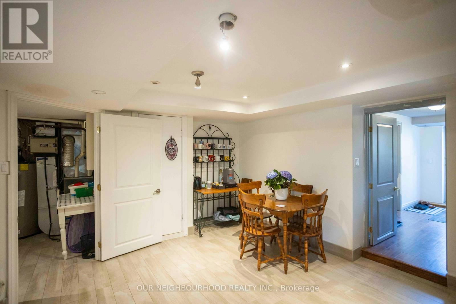 442 RIDGEWAY AVENUE Image 34
