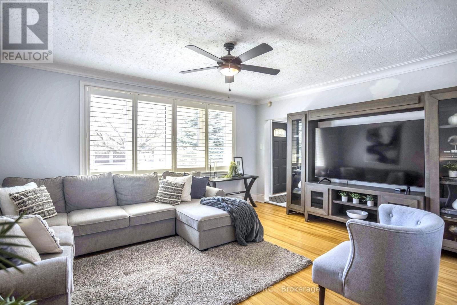 442 RIDGEWAY AVENUE Image 7