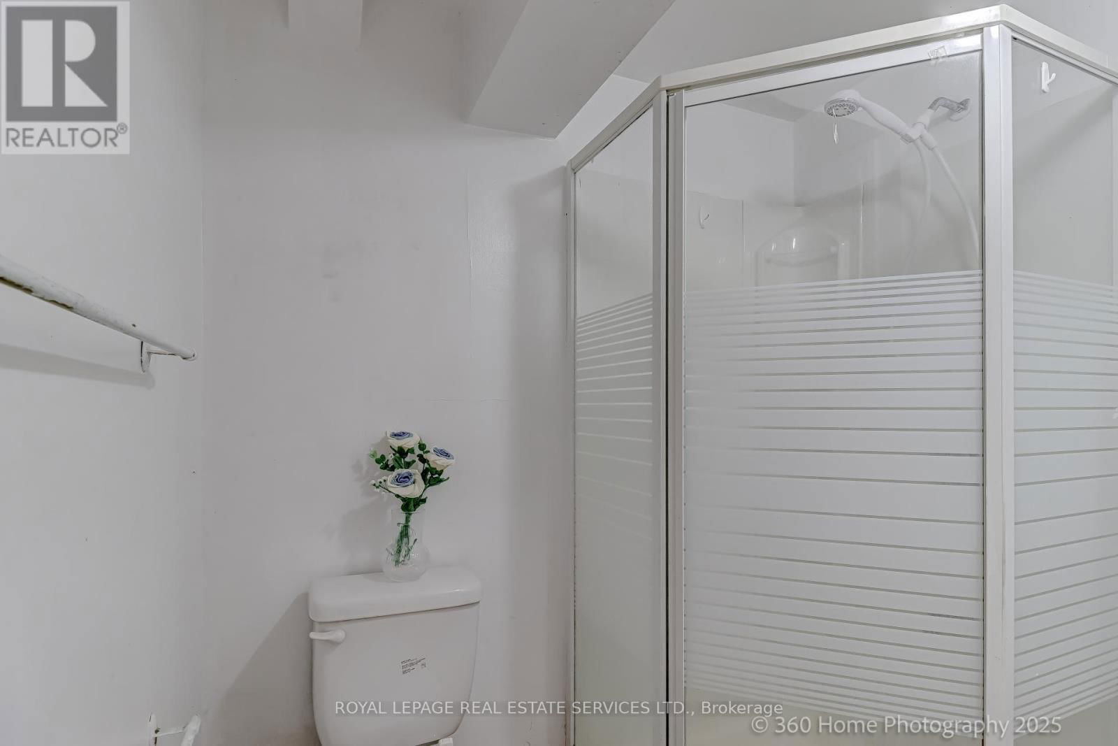 121 - 25 COLLINSGROVE ROAD Image 23