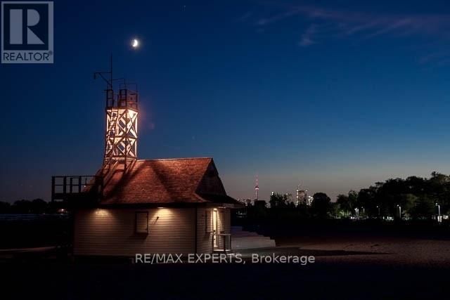 2 - 52 SCARBORO BEACH BOULEVARD Image 10