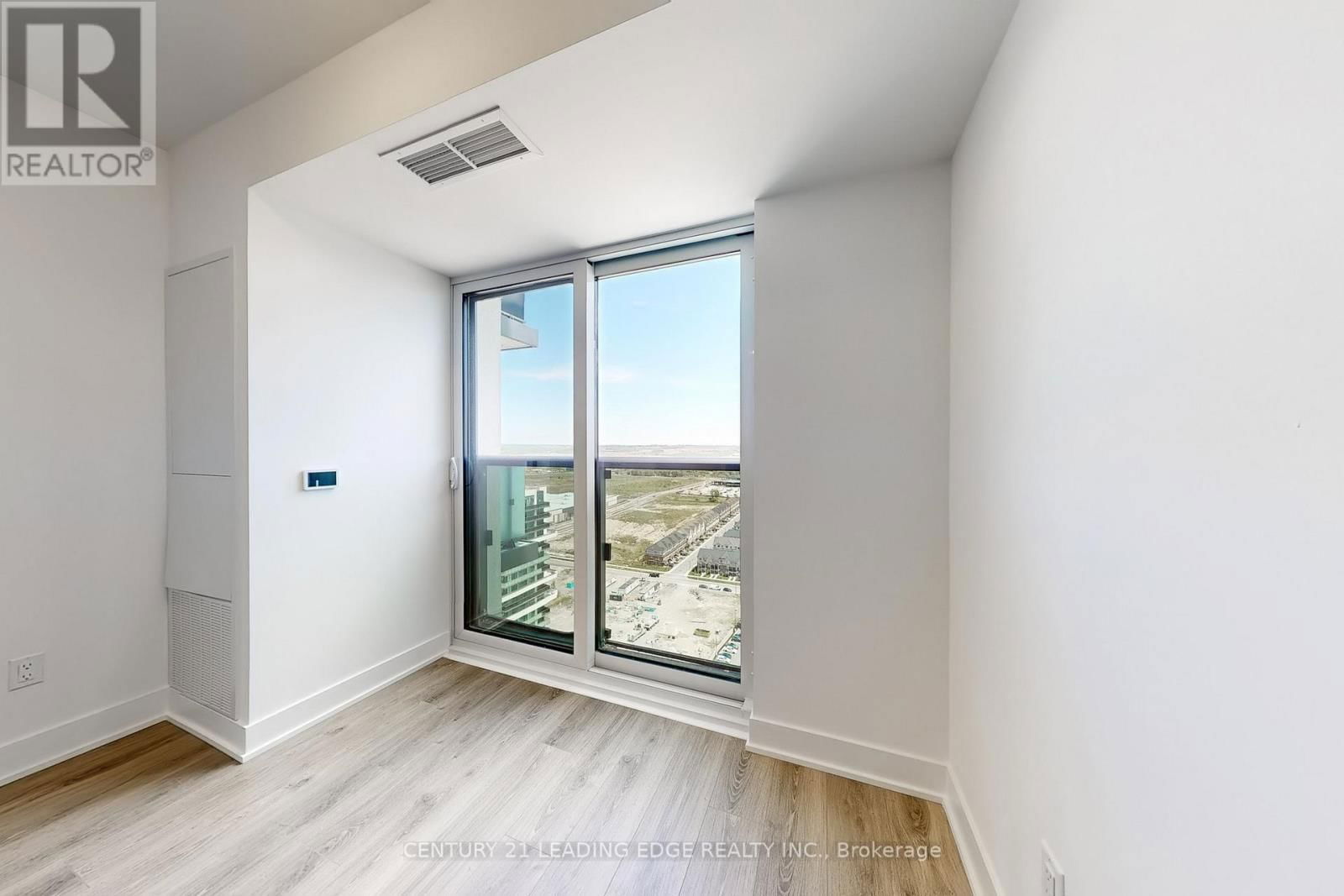 2503 - 2545 SIMCOE STREET Image 12