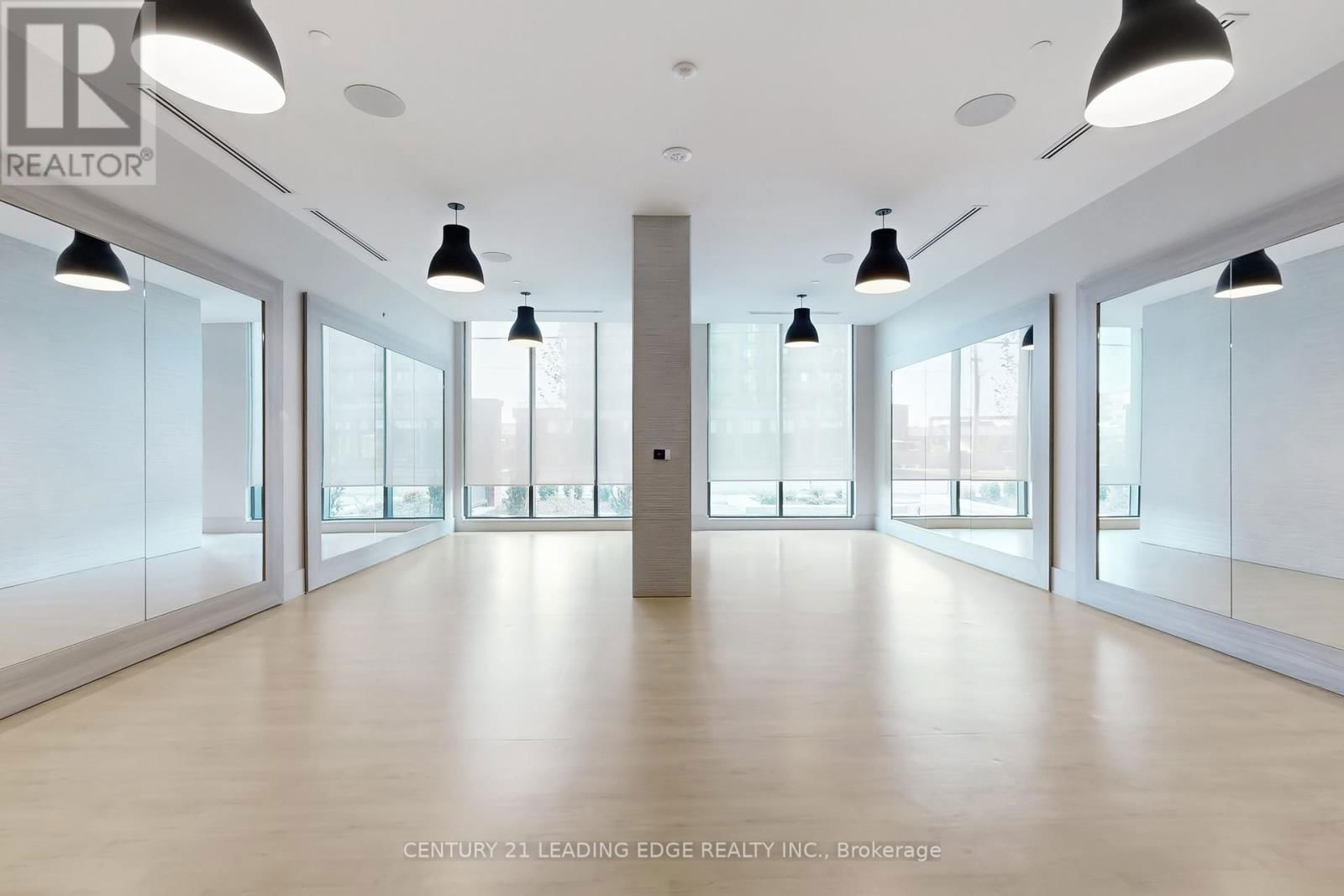 2503 - 2545 SIMCOE STREET Image 32