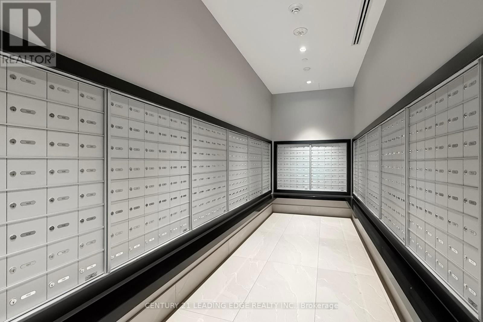 2503 - 2545 SIMCOE STREET Image 38