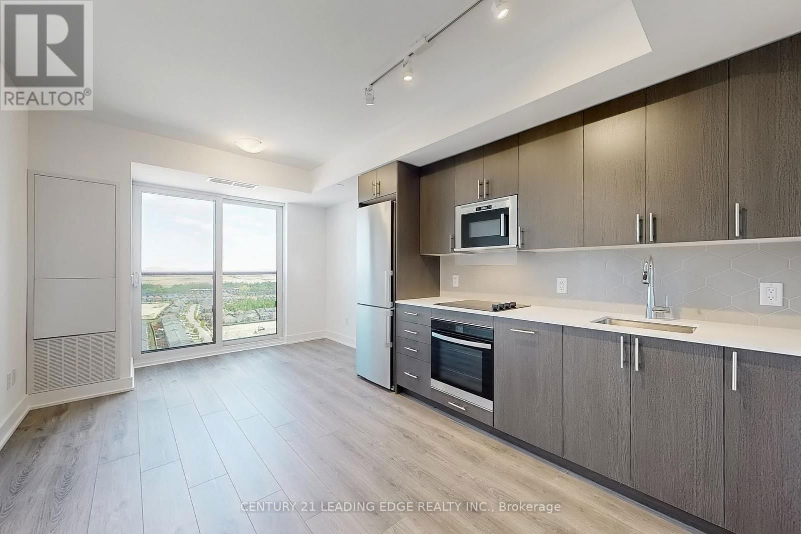 2503 - 2545 SIMCOE STREET Image 8