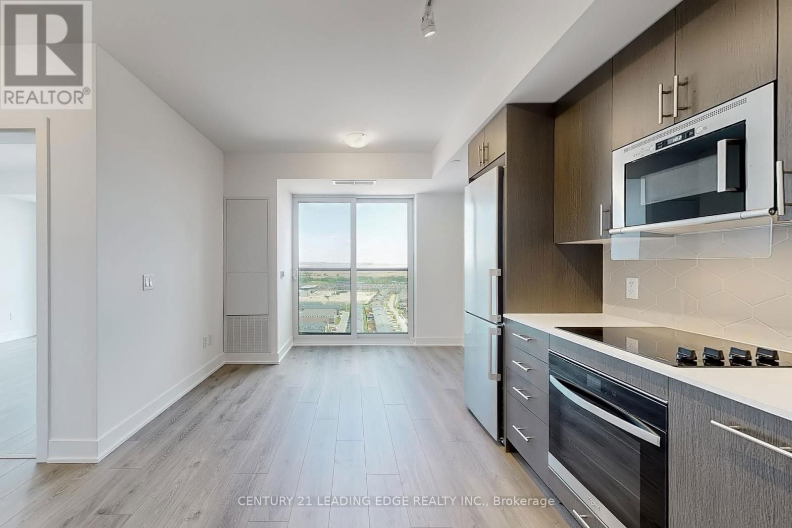2503 - 2545 SIMCOE STREET Image 9
