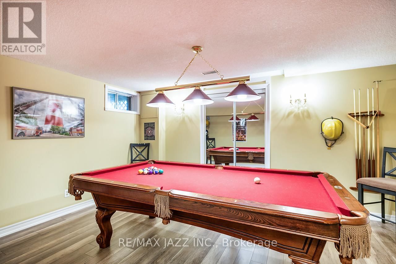 22 KINGSWOOD DRIVE Image 41