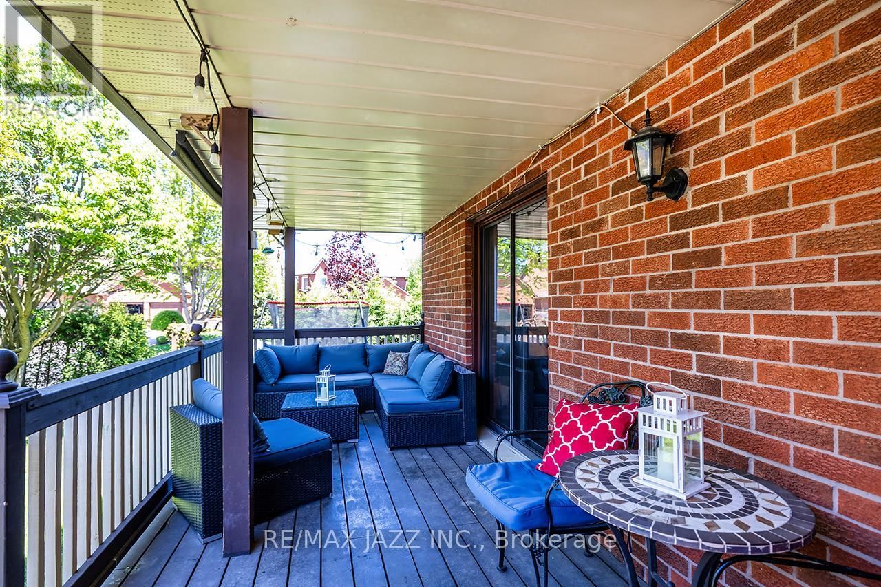 22 KINGSWOOD DRIVE Image 44