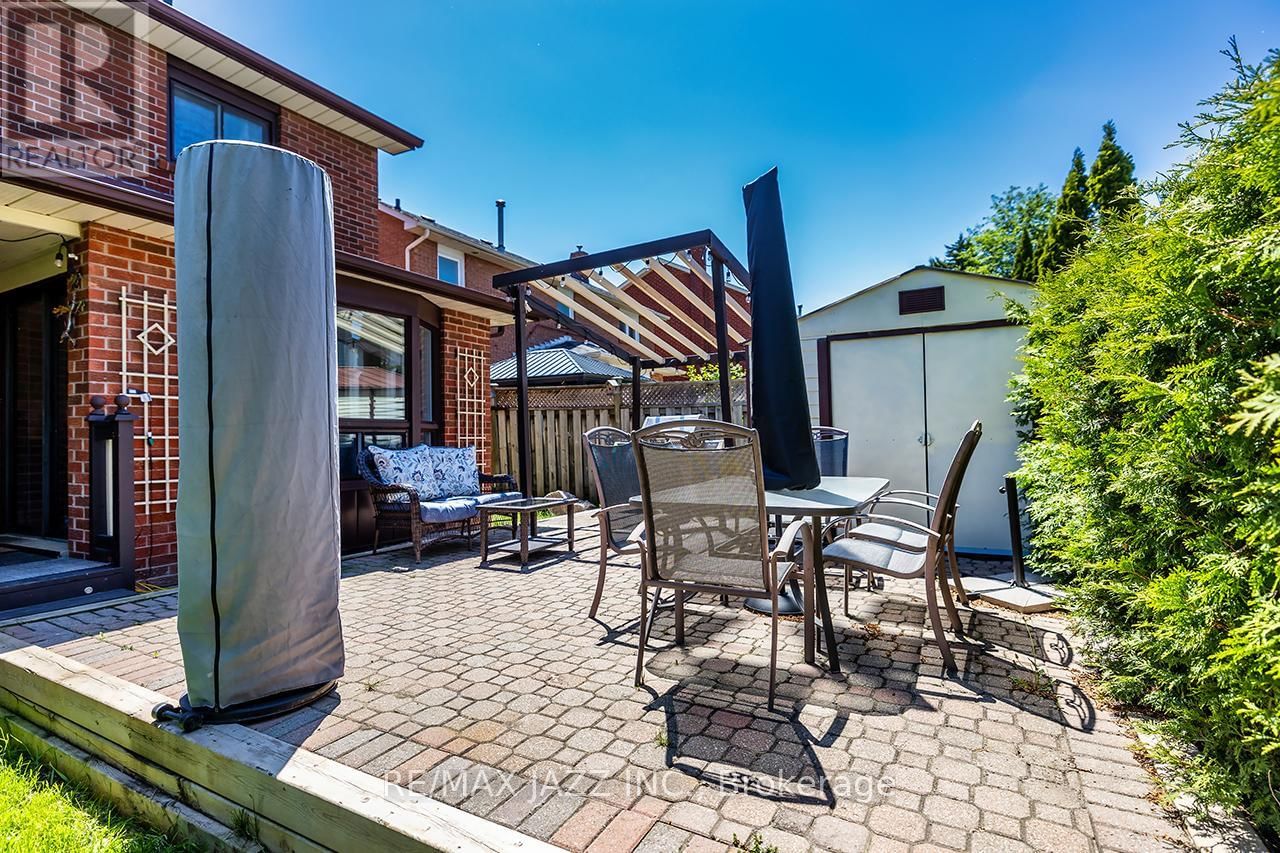 22 KINGSWOOD DRIVE Image 47