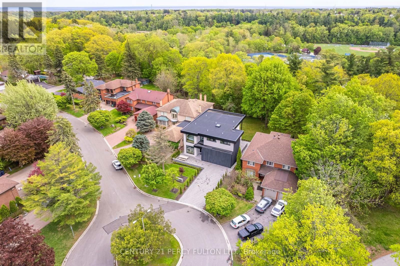 10 HAIDA COURT Image 48