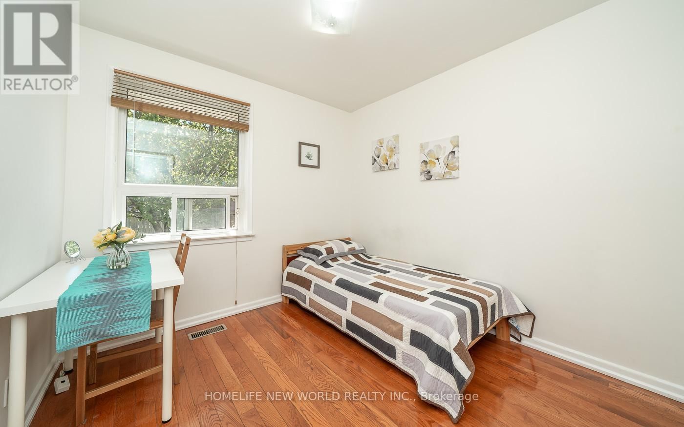 17 SAVARIN STREET Image 21
