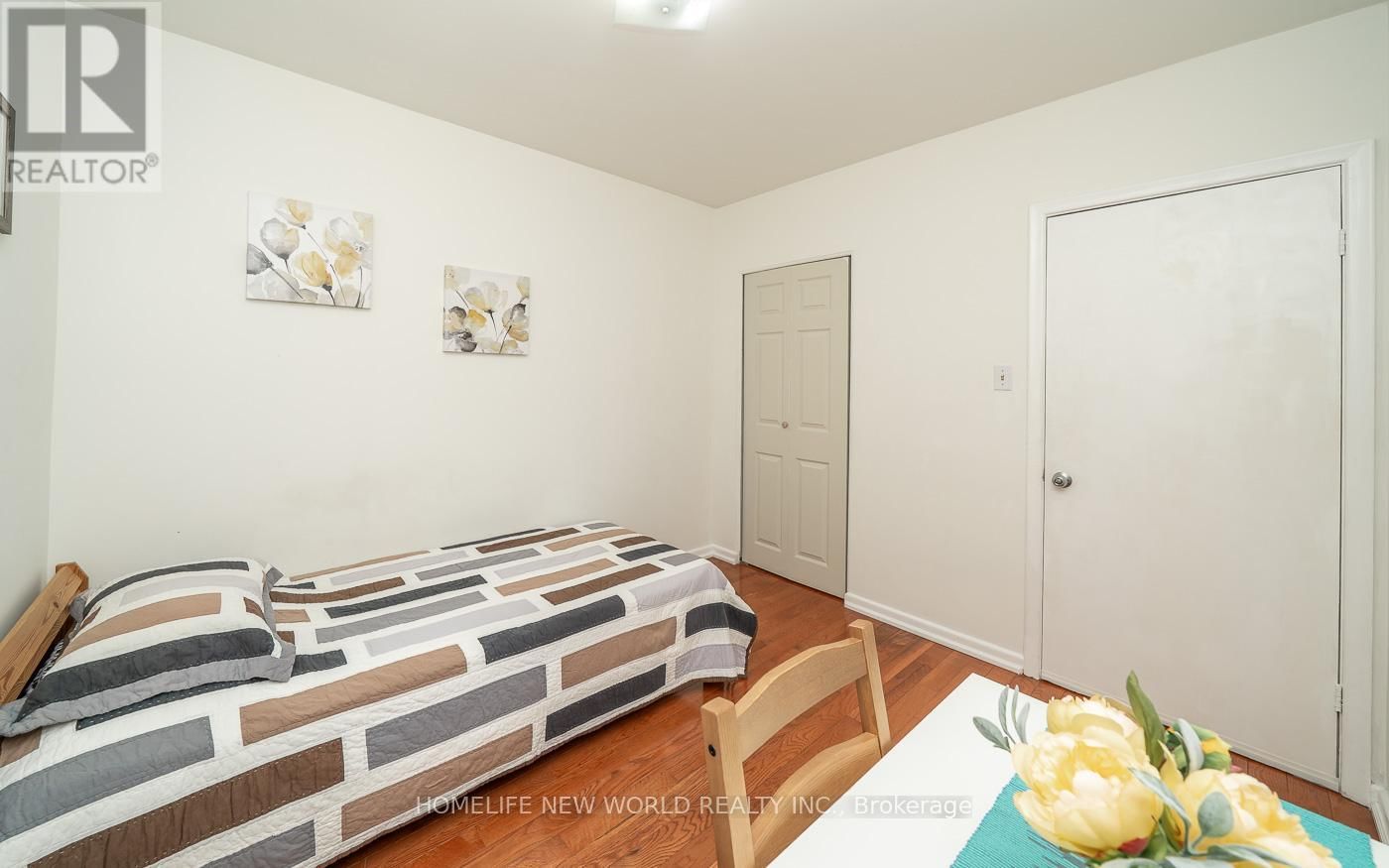 17 SAVARIN STREET Image 22