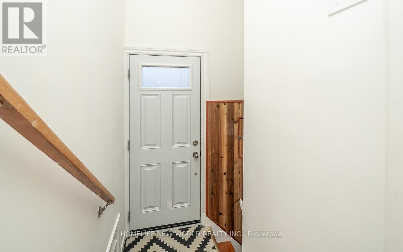 17 SAVARIN STREET Image 23