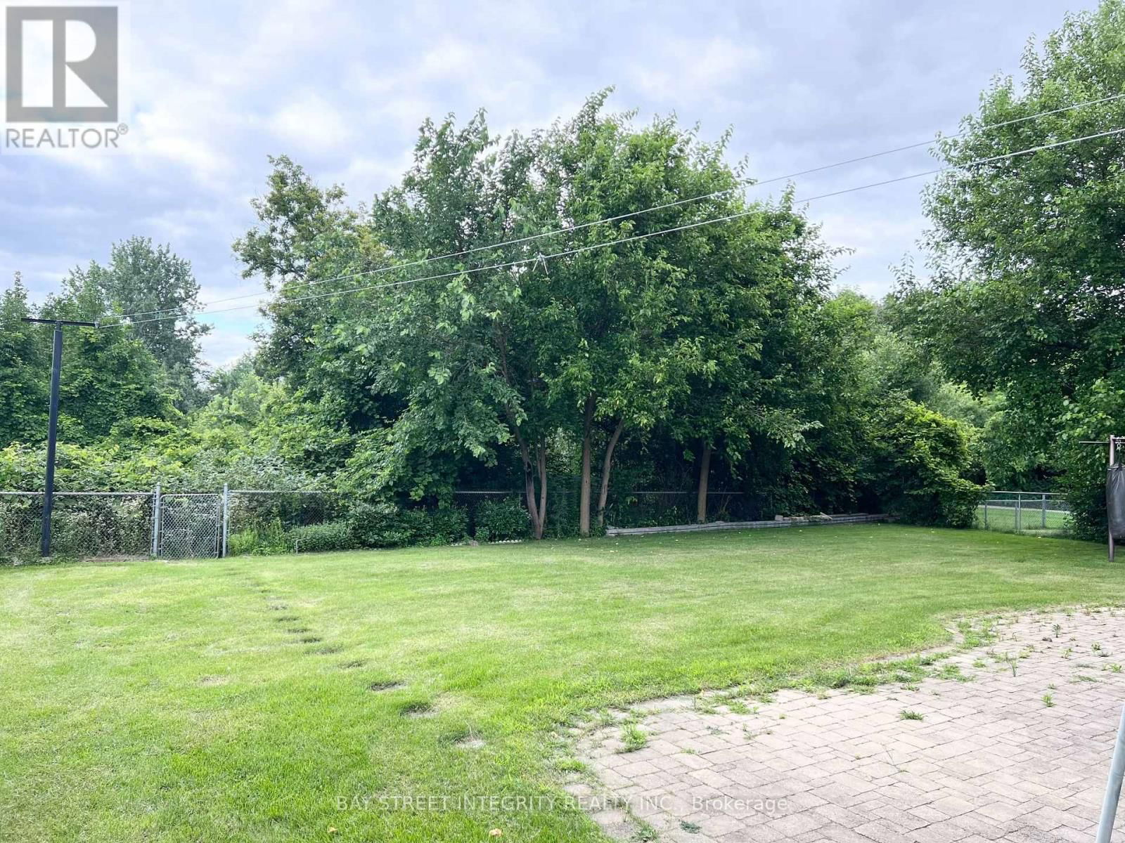 61 MORBANK DRIVE Image 17