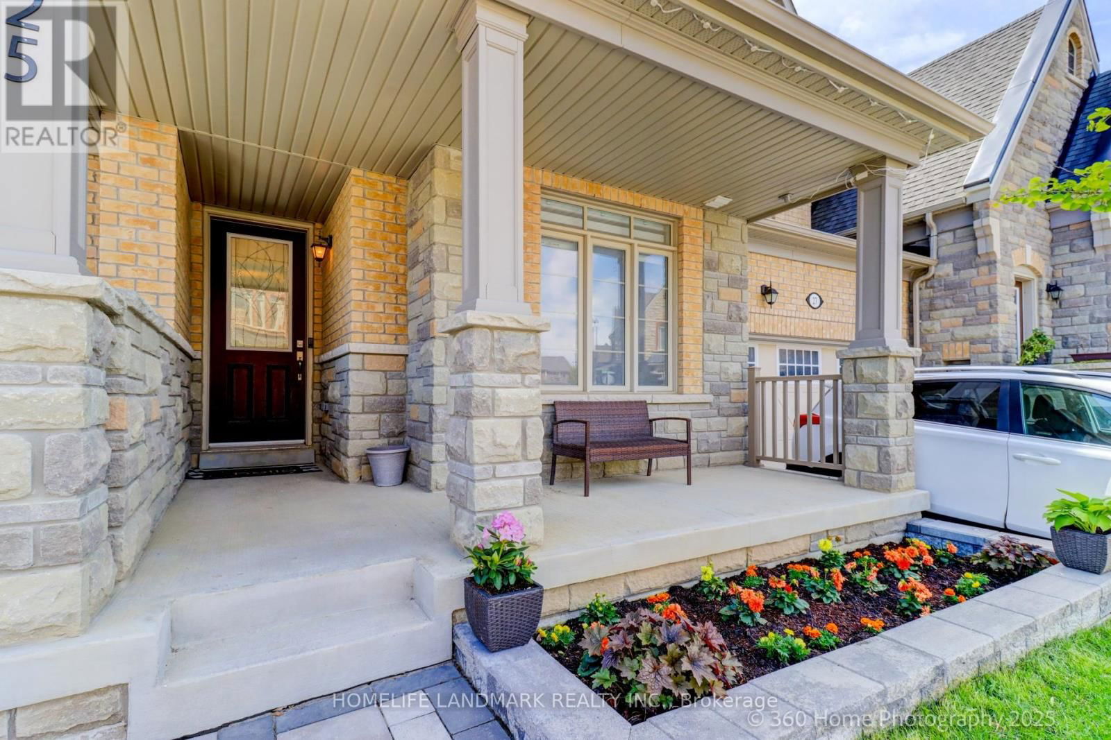 25 WORKMENS CIRCLE Image 3