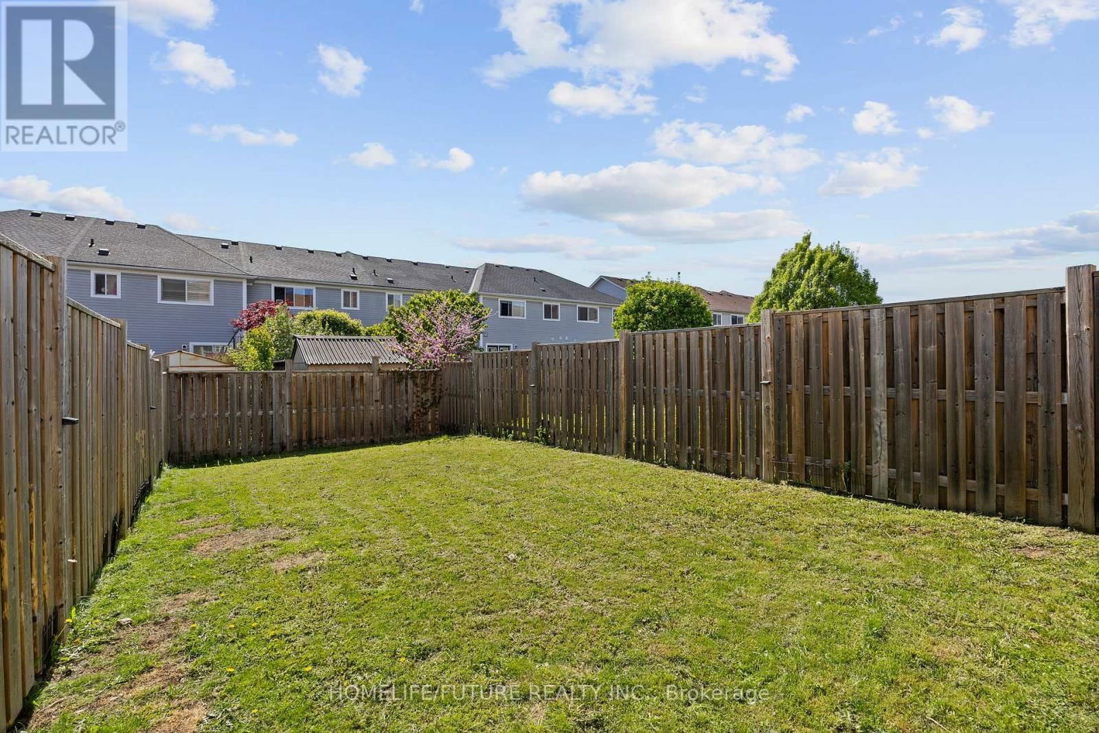 1392 GLASPELL CRESCENT Image 30