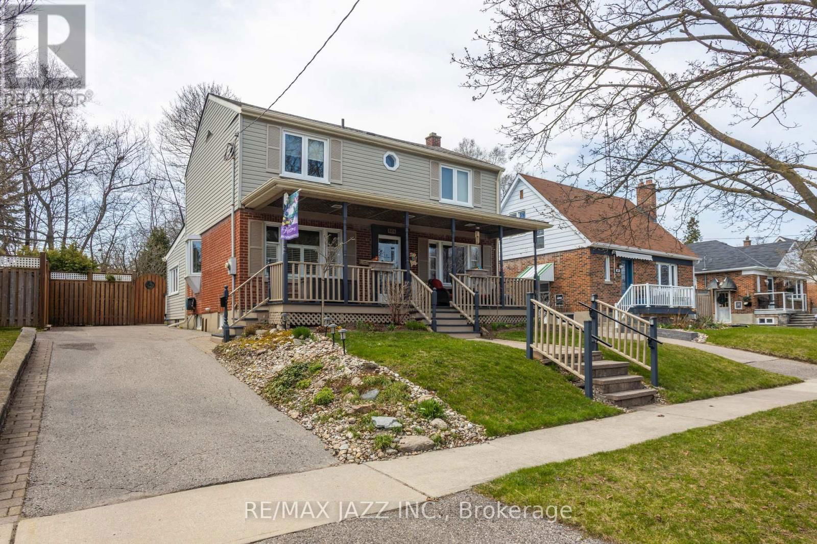 824 MASSON STREET Image 1