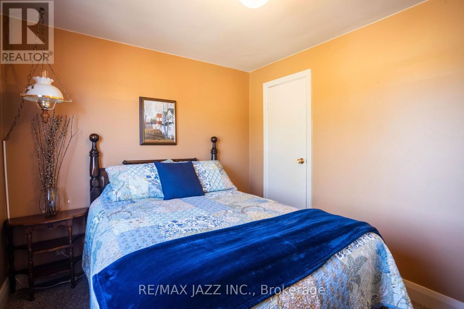824 MASSON STREET Image 33