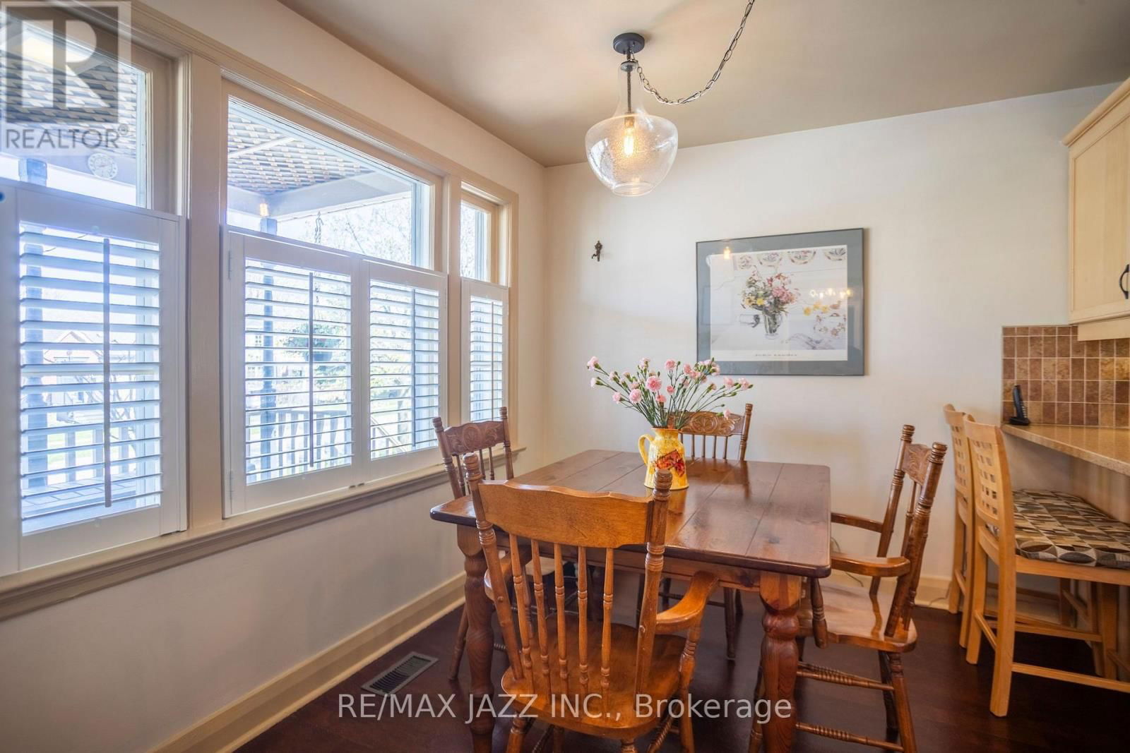 824 MASSON STREET Image 7