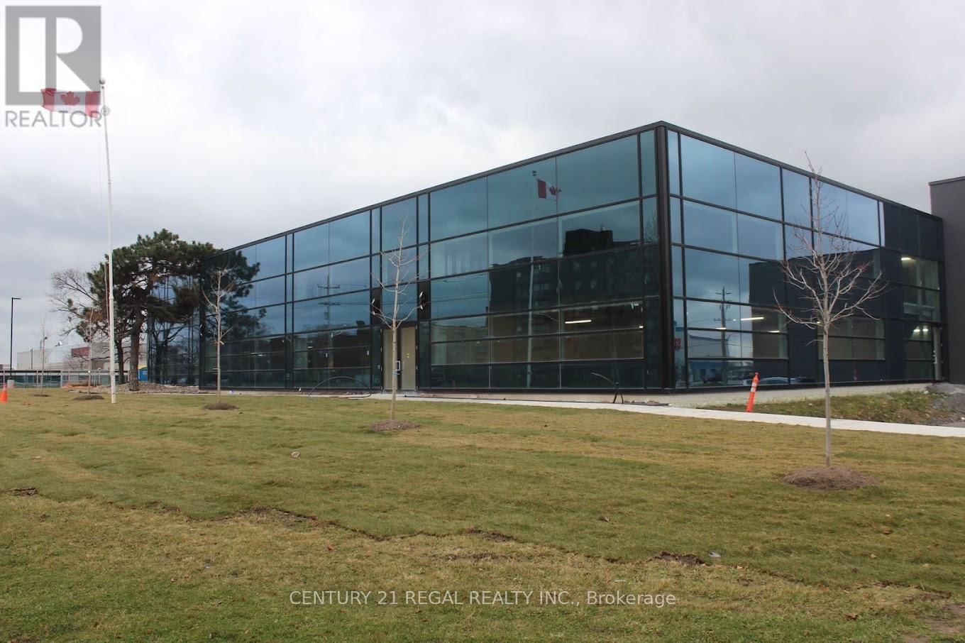 202 - 1550 BIRCHMOUNT ROAD Image 4