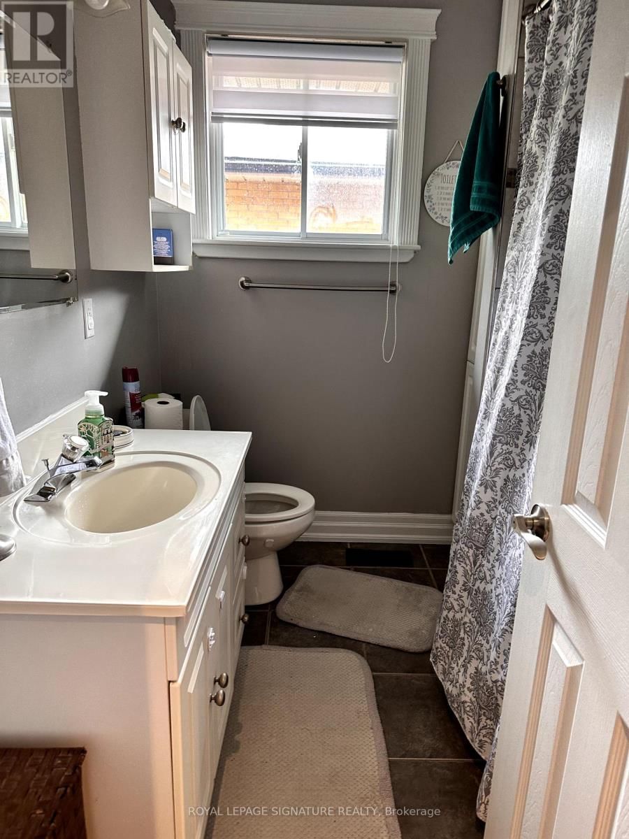MAIN - 40 WATERFIELD DRIVE Image 12