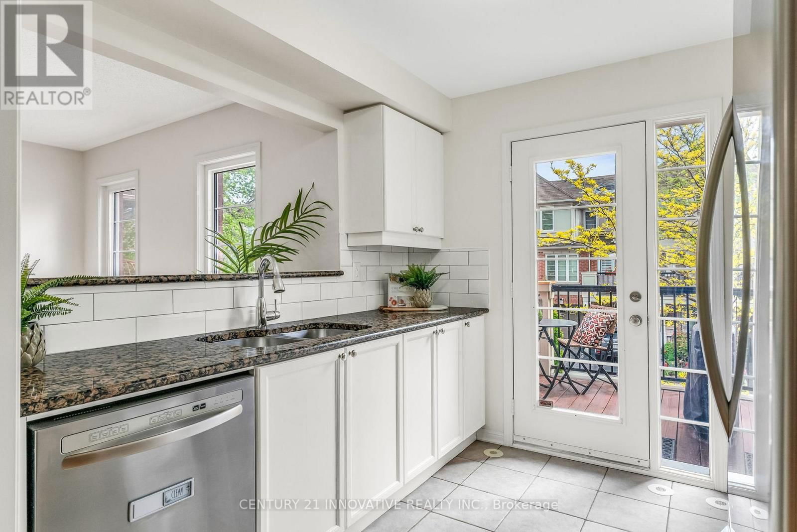 32 GERIGS STREET Image 12