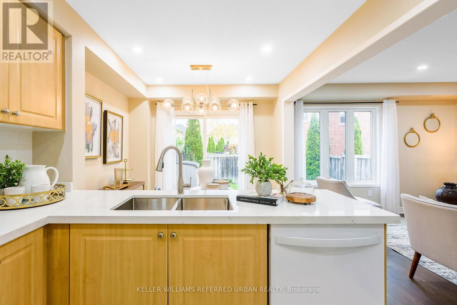 50 HORNSELL CIRCLE Image 18