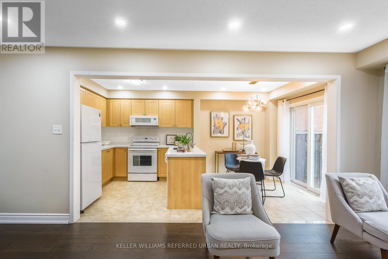 50 HORNSELL CIRCLE Image 21
