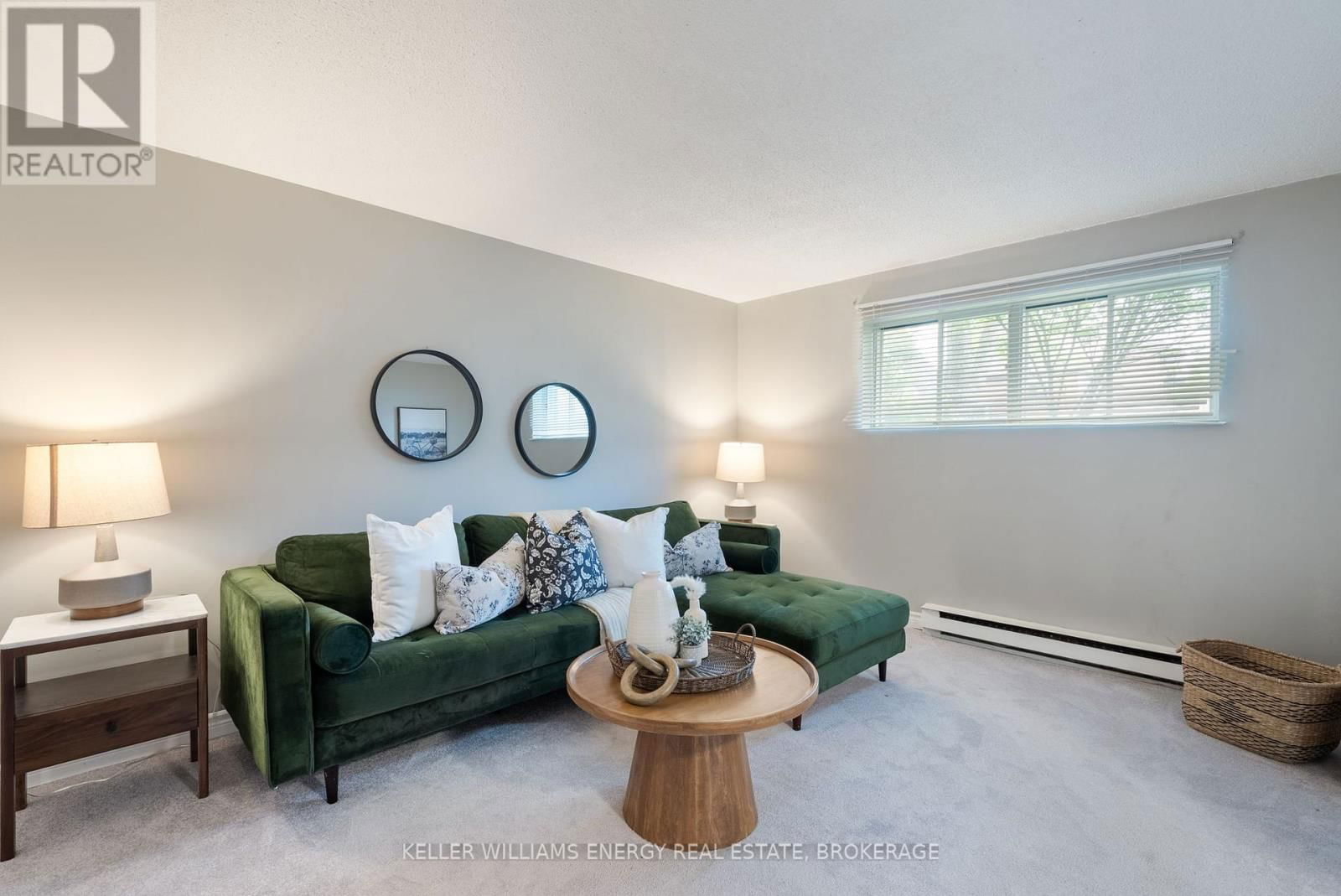 736 CRICKLEWOOD DRIVE Image 22