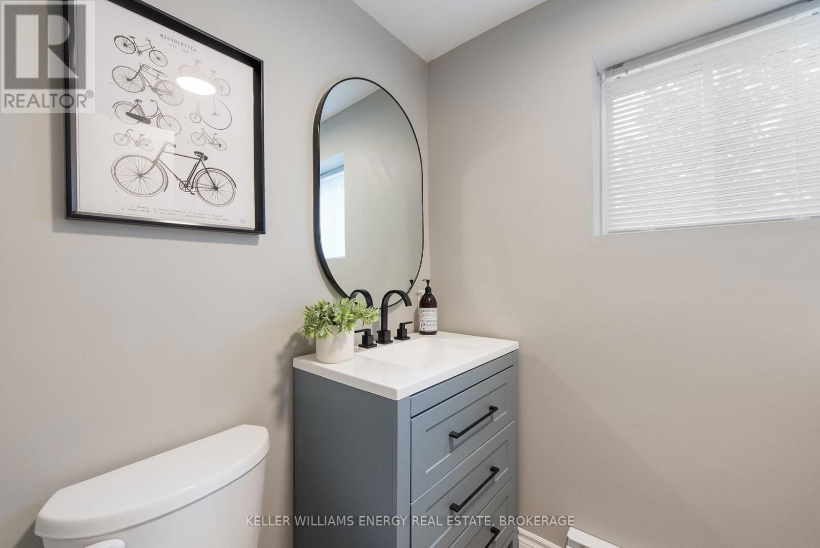 736 CRICKLEWOOD DRIVE Image 30
