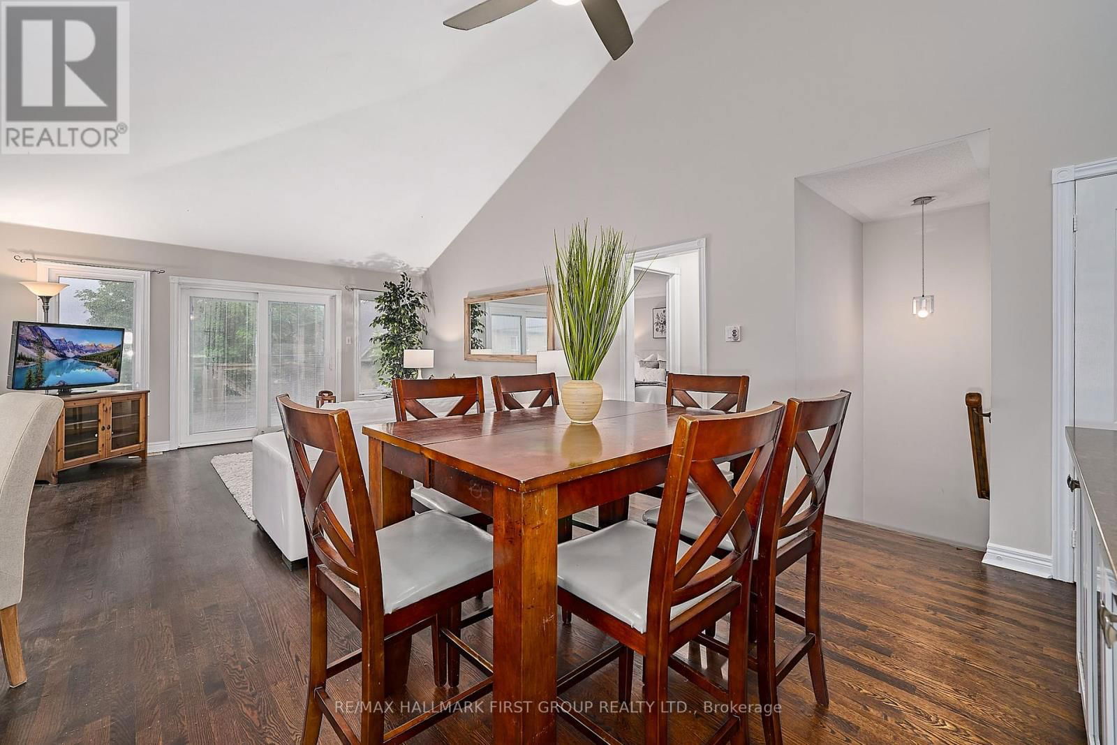 41 DOWNEY DRIVE Image 10