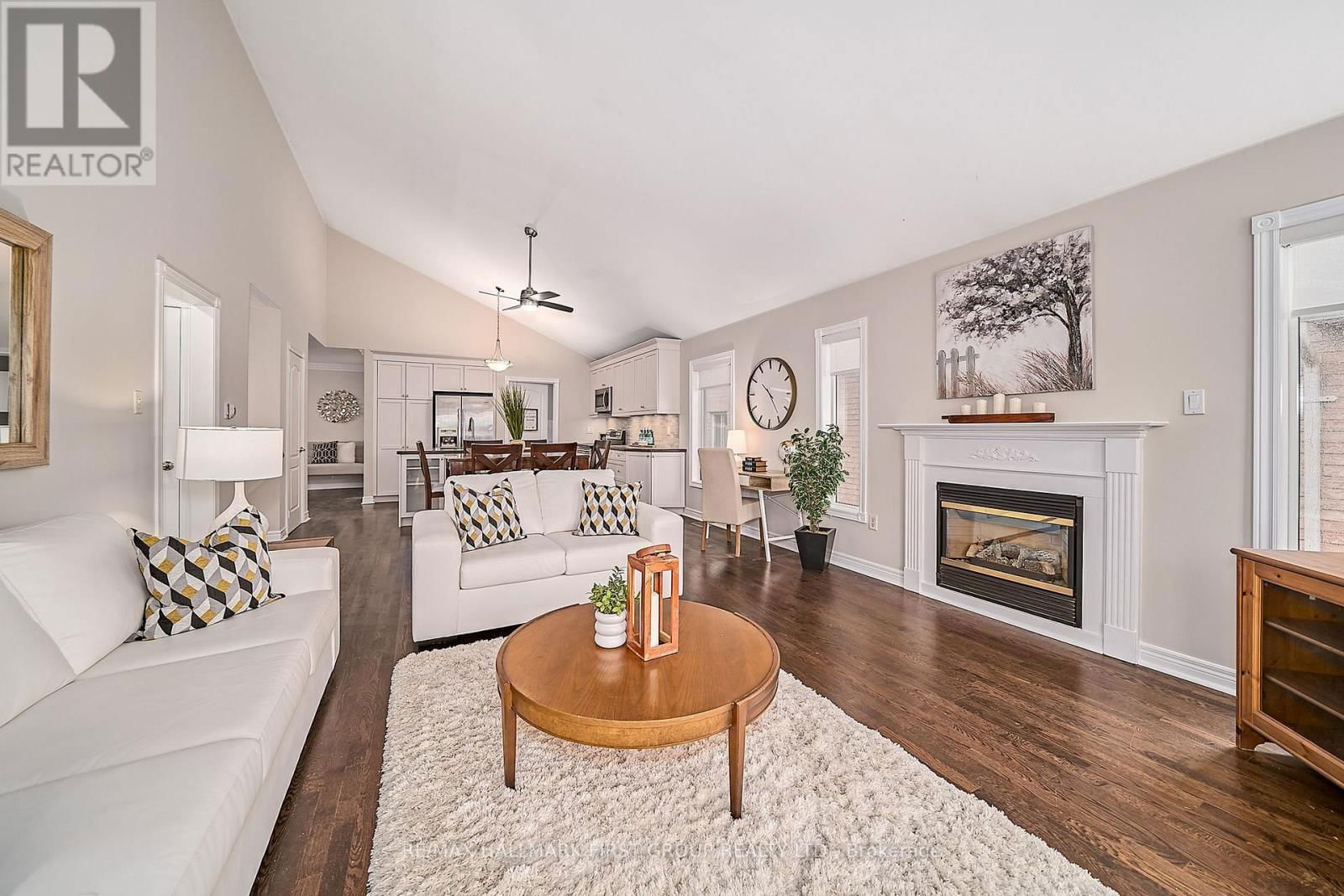 41 DOWNEY DRIVE Image 16