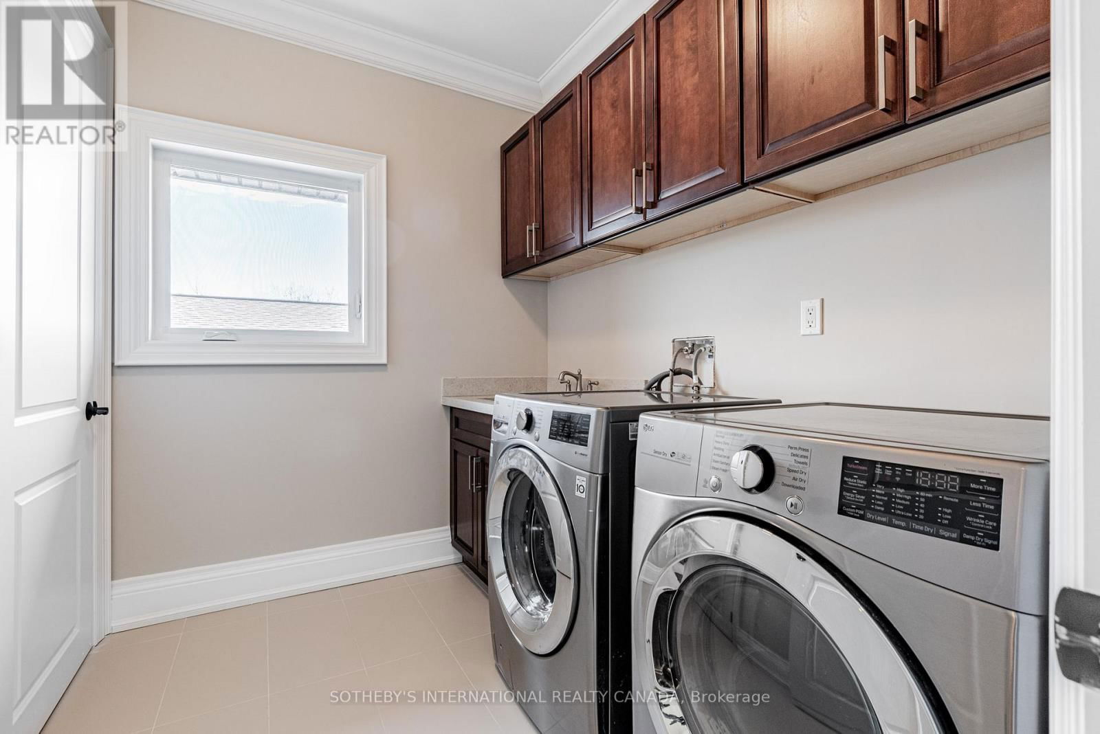 802 FAIRVIEW AVENUE Image 29
