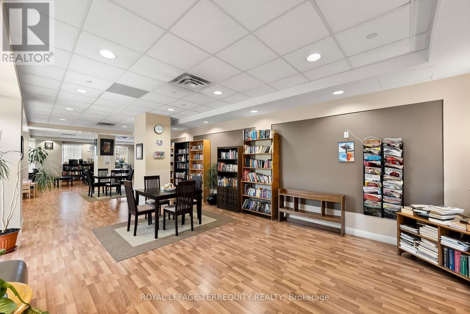 217 - 3650 KINGSTON ROAD Image 32