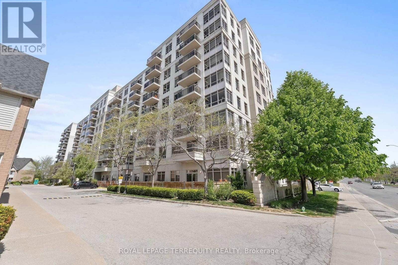 217 - 3650 KINGSTON ROAD Image 36