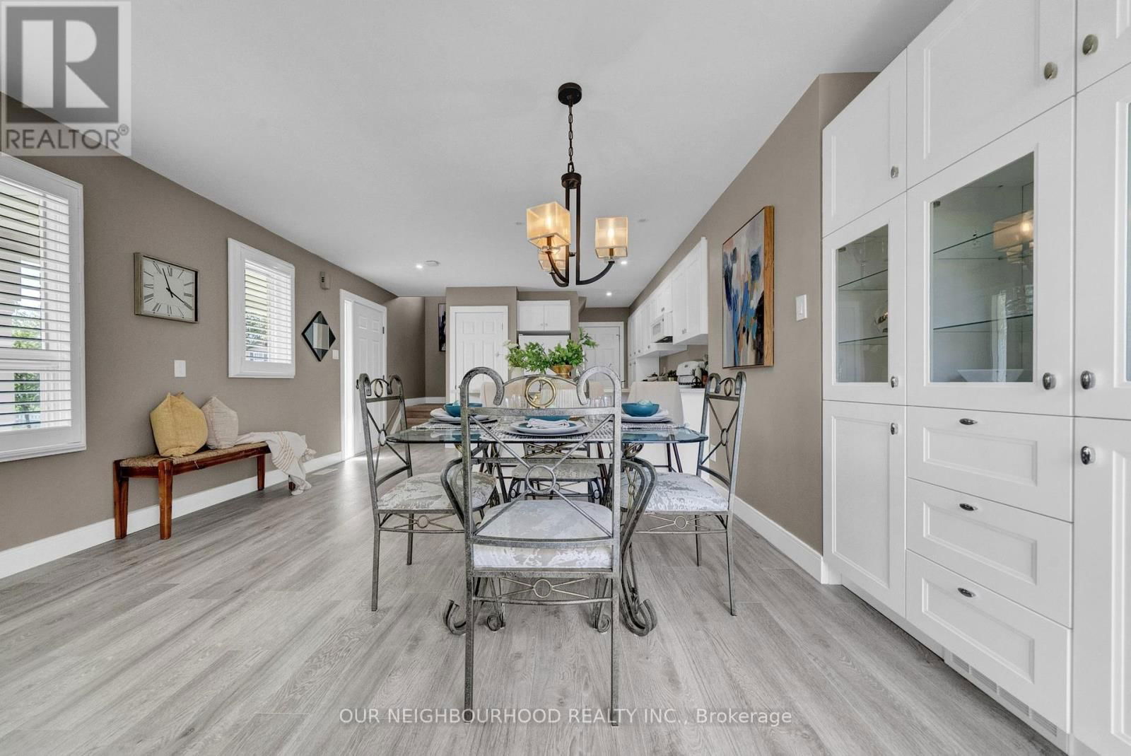 1 SYLVIA COURT Image 13