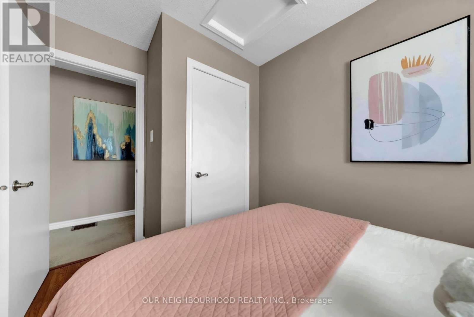 1 SYLVIA COURT Image 21