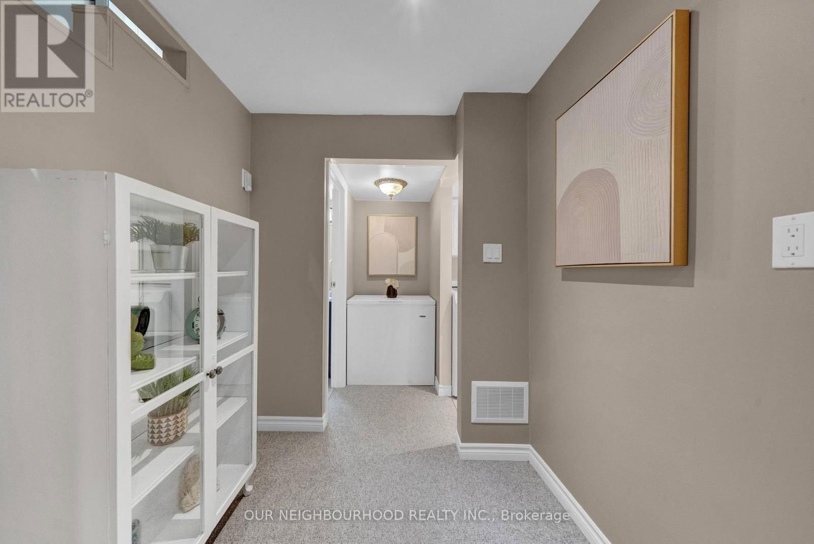 1 SYLVIA COURT Image 23