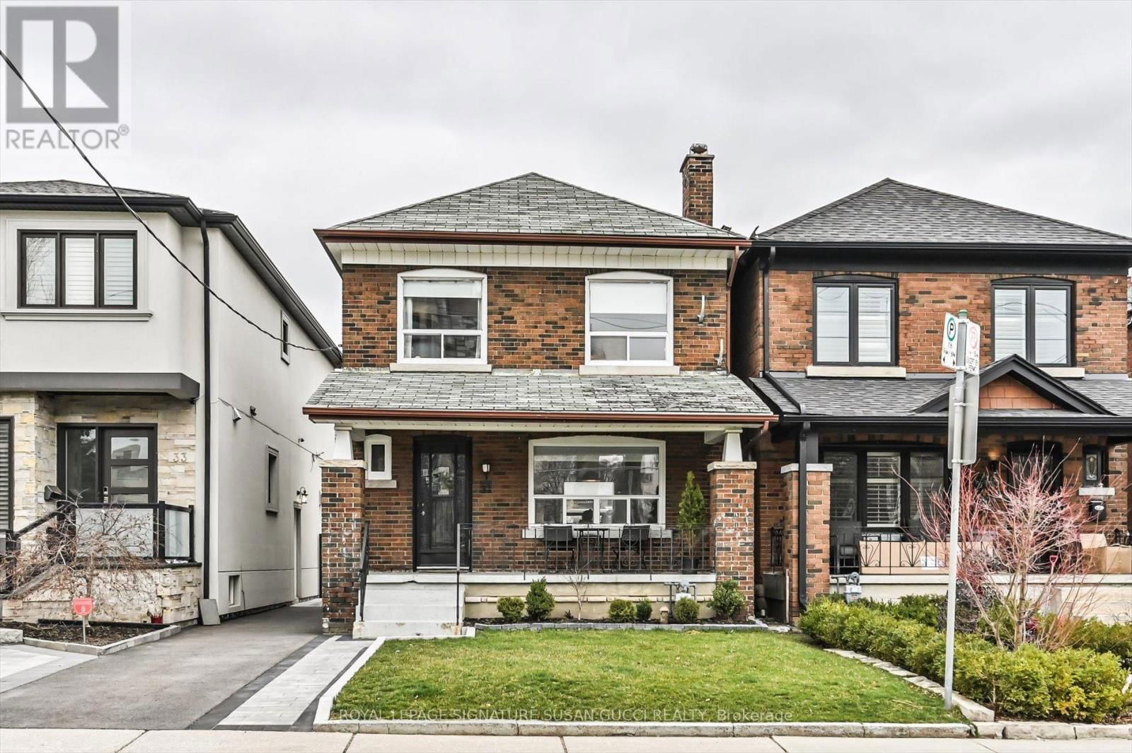 31 LESMOUNT AVENUE Image 1