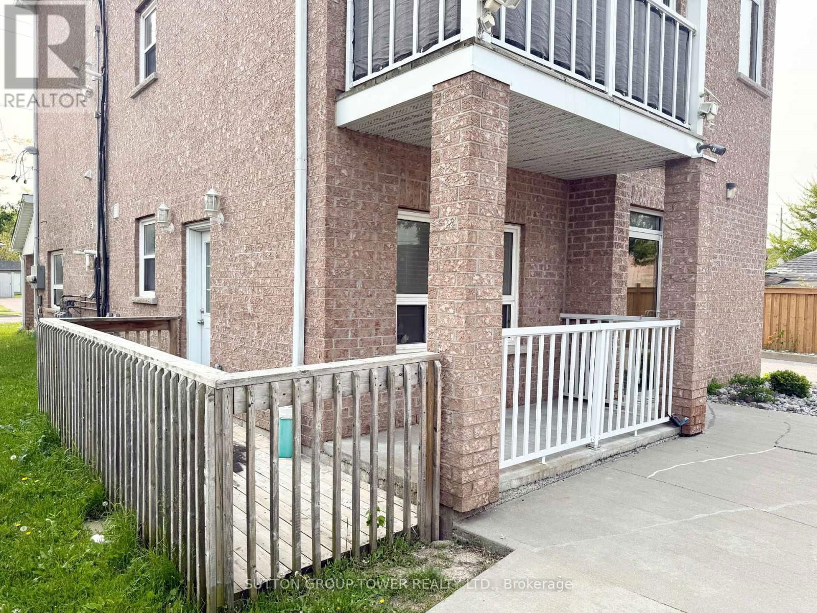 1 - 750 ALBERT STREET Image 14