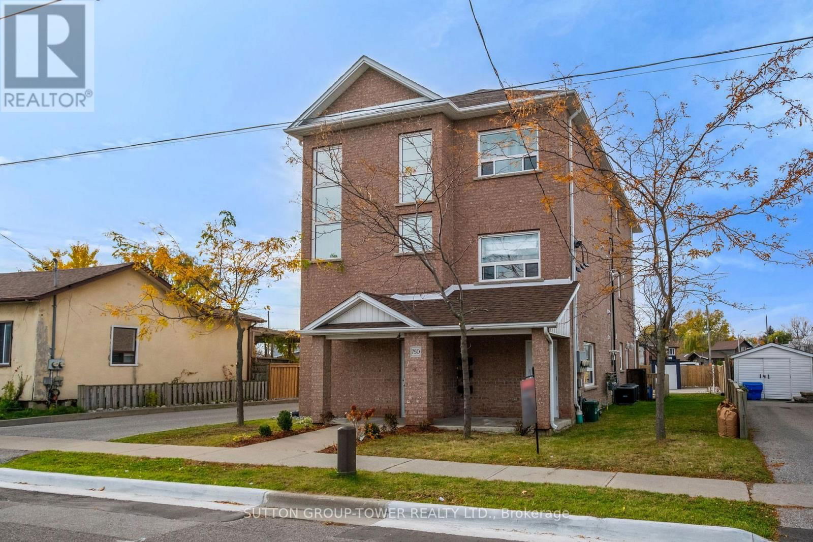 1 - 750 ALBERT STREET Image 18