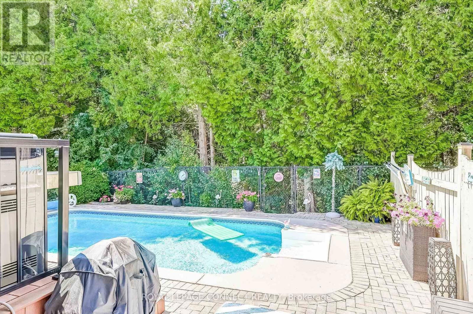 439 WOODSMERE CRESCENT EAST Image 37